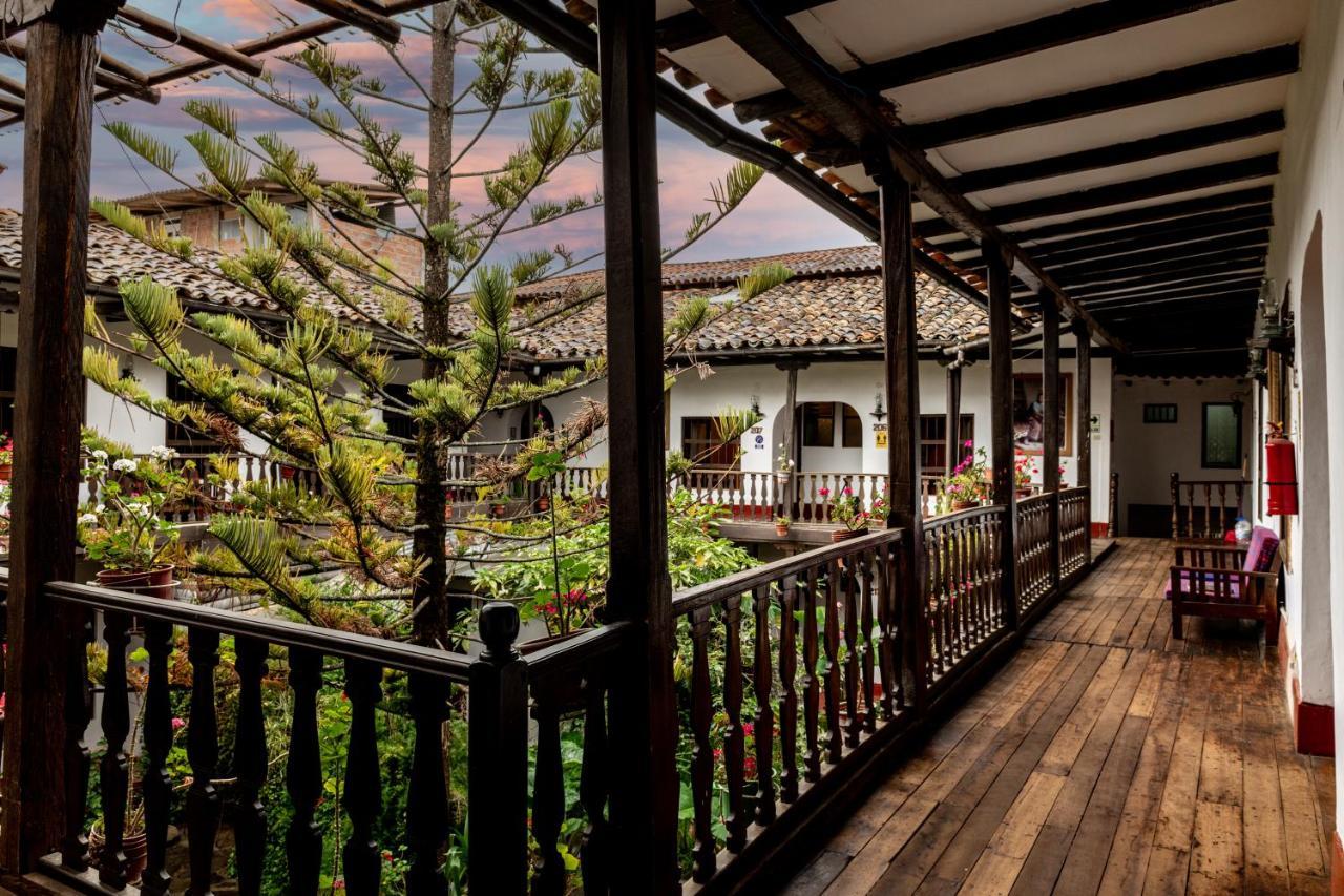 Fidelisima Hotel Чачапояс Екстериор снимка