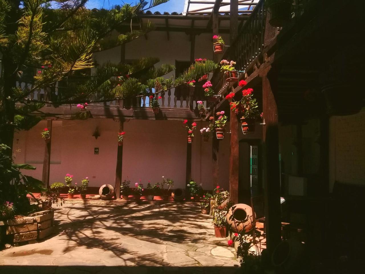 Fidelisima Hotel Чачапояс Екстериор снимка