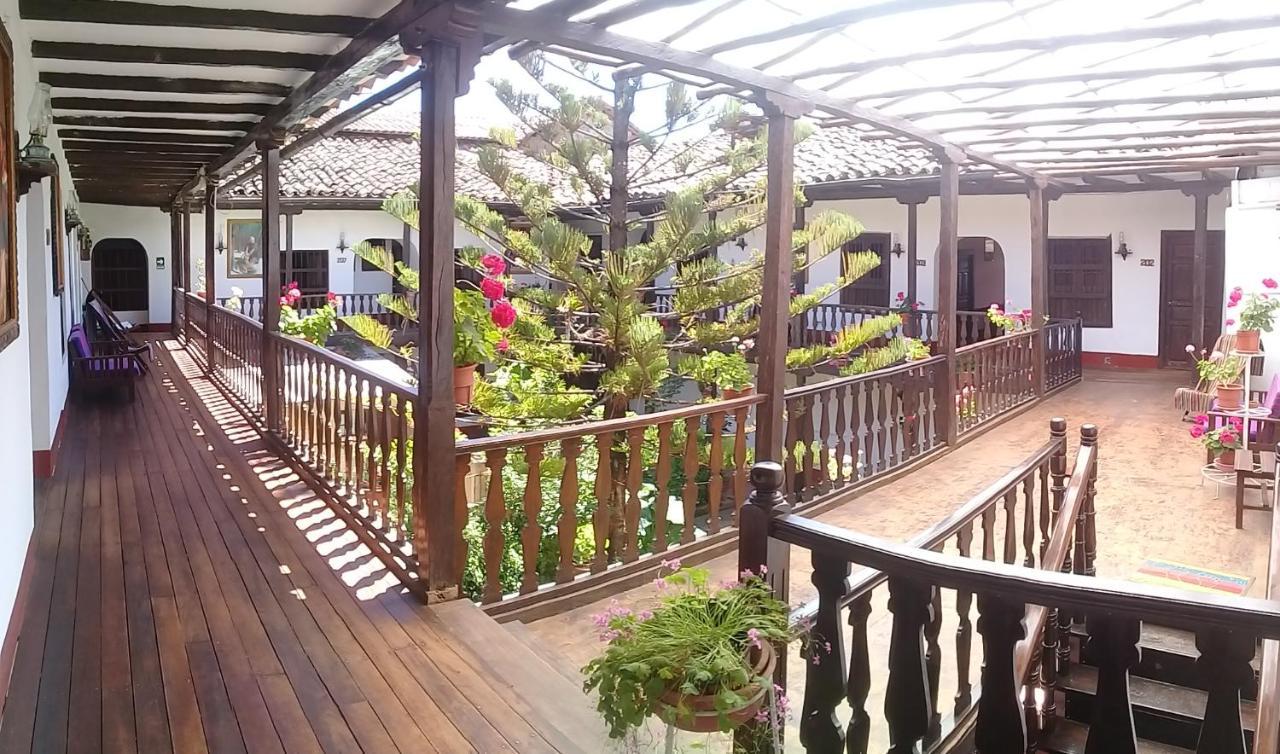 Fidelisima Hotel Чачапояс Екстериор снимка